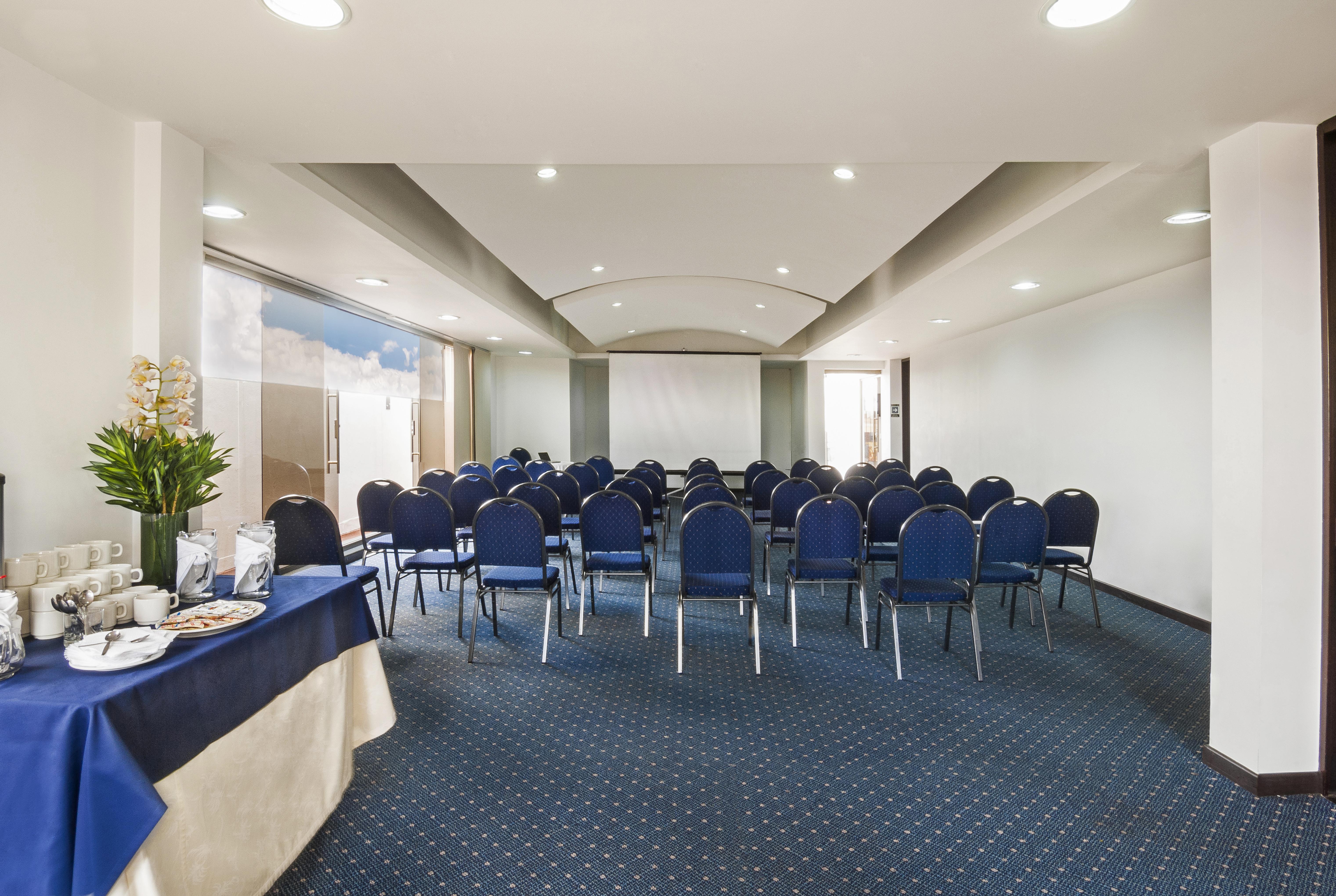 Hotel Egina Bogota Bagian luar foto