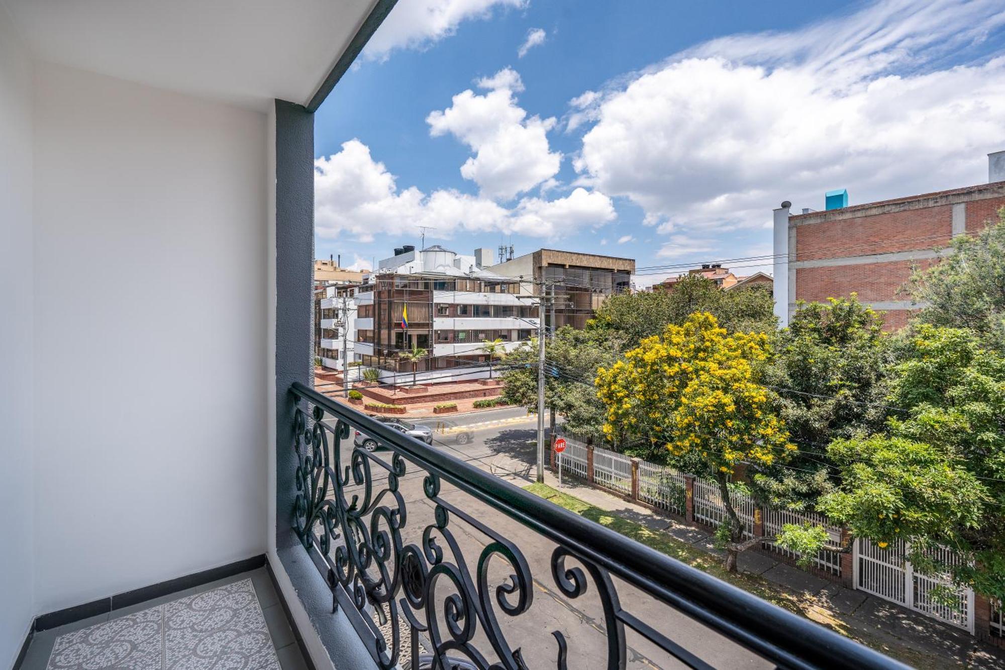 Hotel Egina Bogota Bagian luar foto