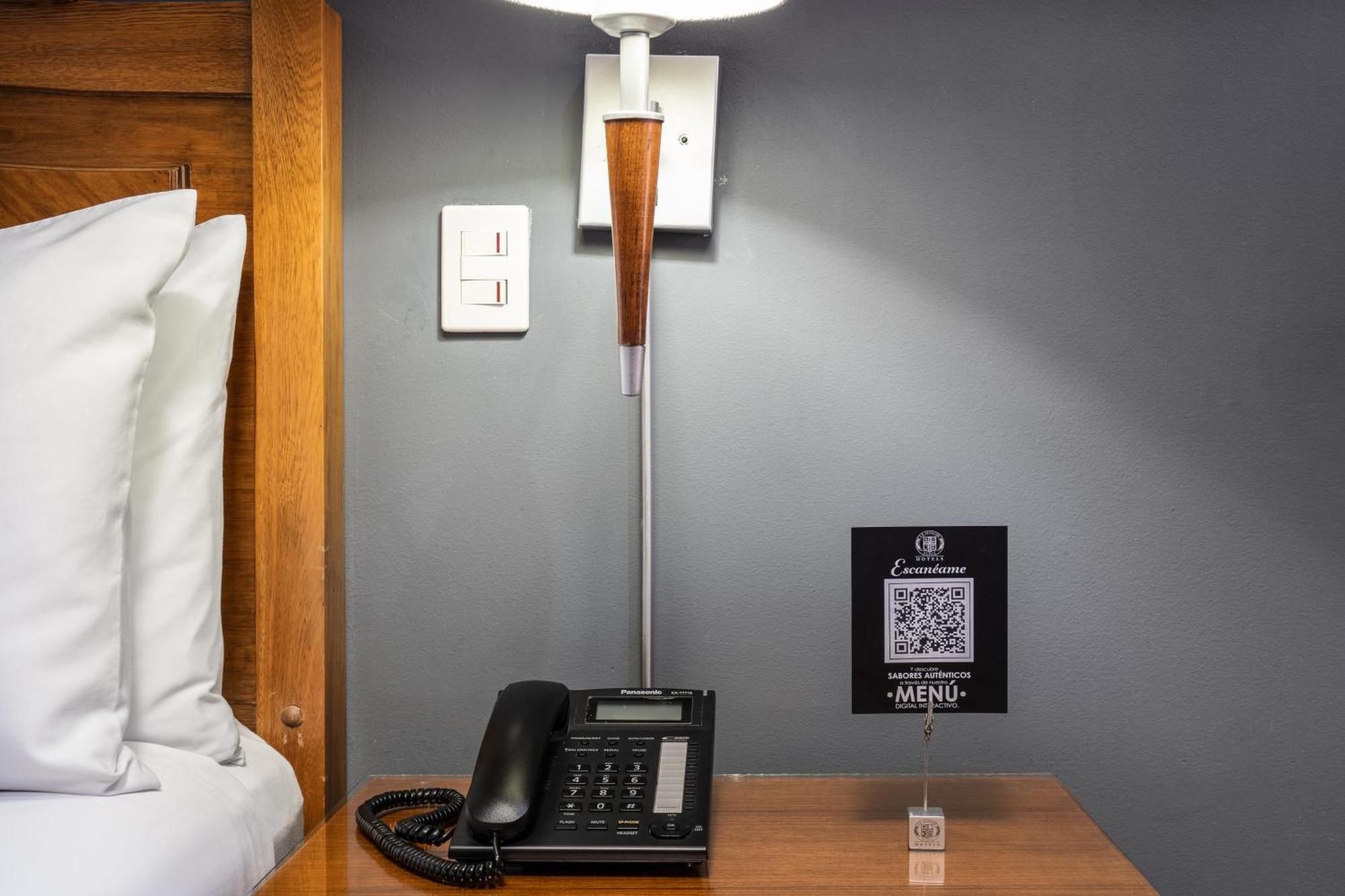 Hotel Egina Bogota Bagian luar foto